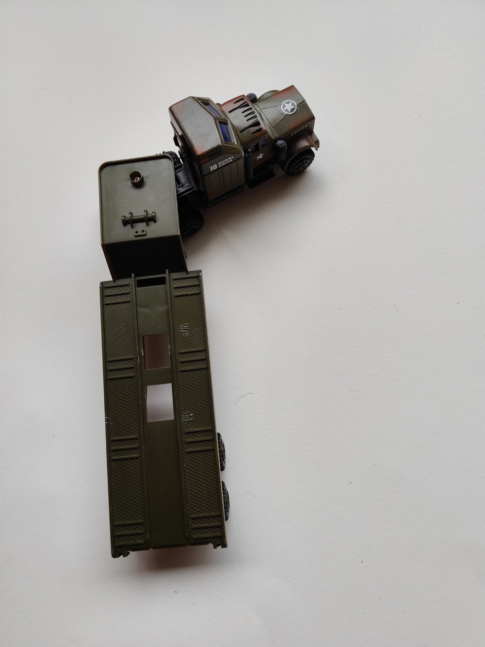 1982 Soma 10 Wheel Drive Military Semi Truck and Trailer